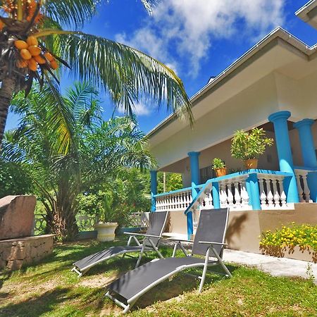Acquario Guesthouse Anse Volbert Village  Exterior photo