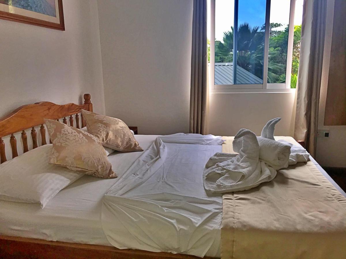 Acquario Guesthouse Anse Volbert Village  Exterior photo